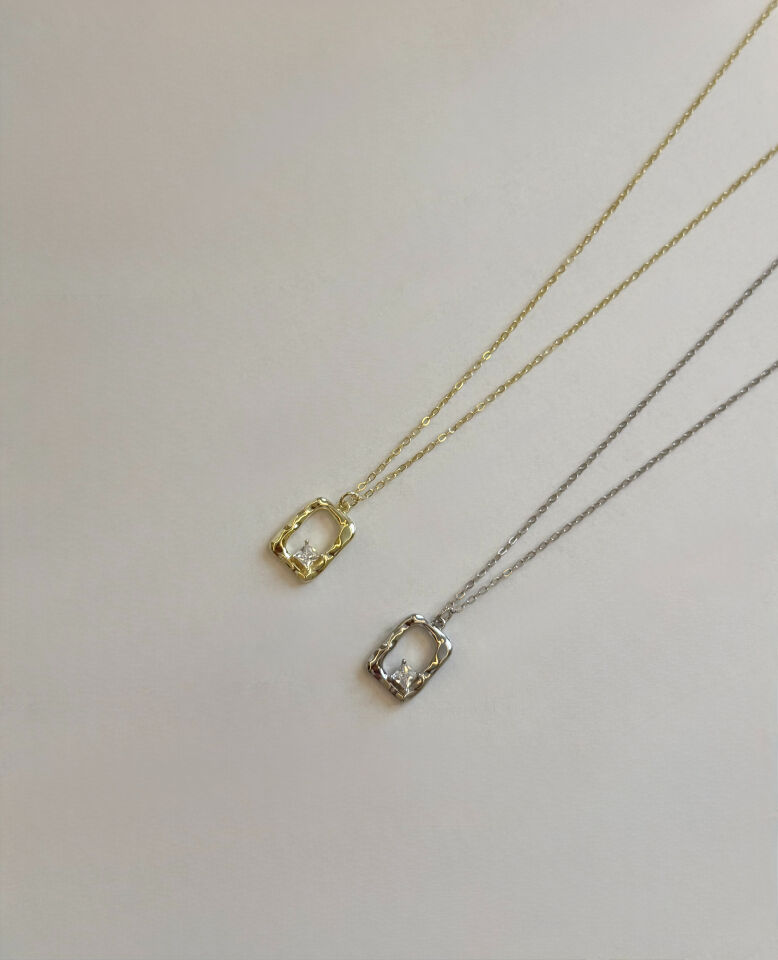 Diamond Frame Kolye
