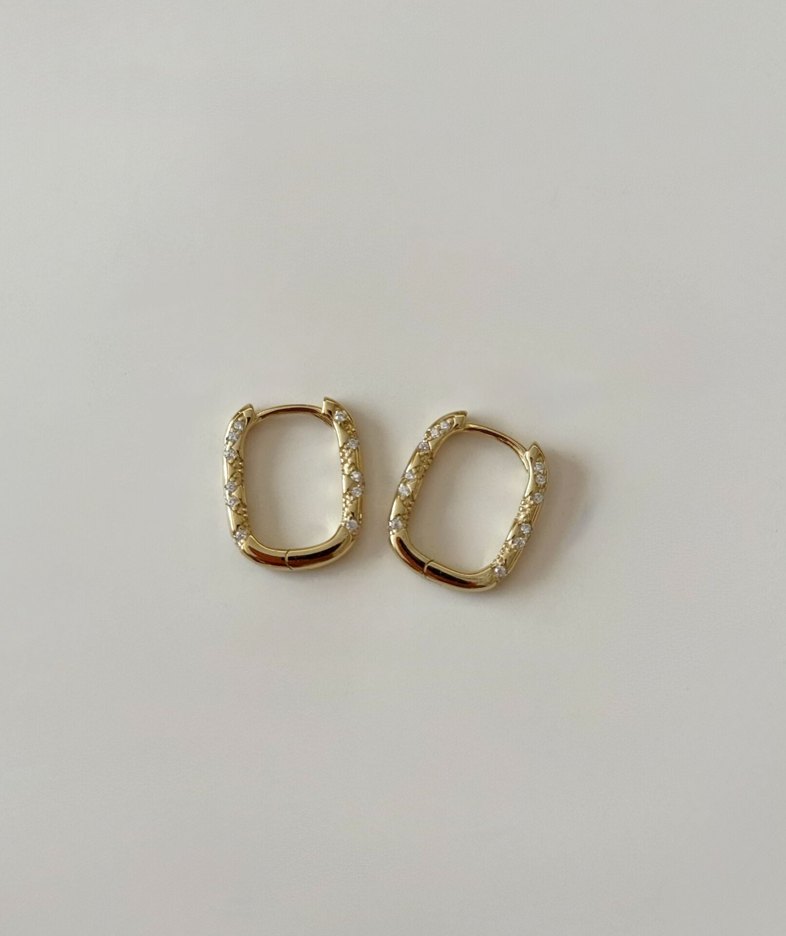 Taşlı Mini Küpe Silver